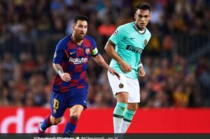 Barcelona Binggung Soal Transfer Lautaro Martinez